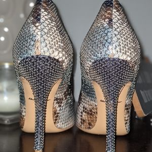 💥💥💥🔥🔥🔥 Salvatore Ferragamo🔥🔥🔥🔥